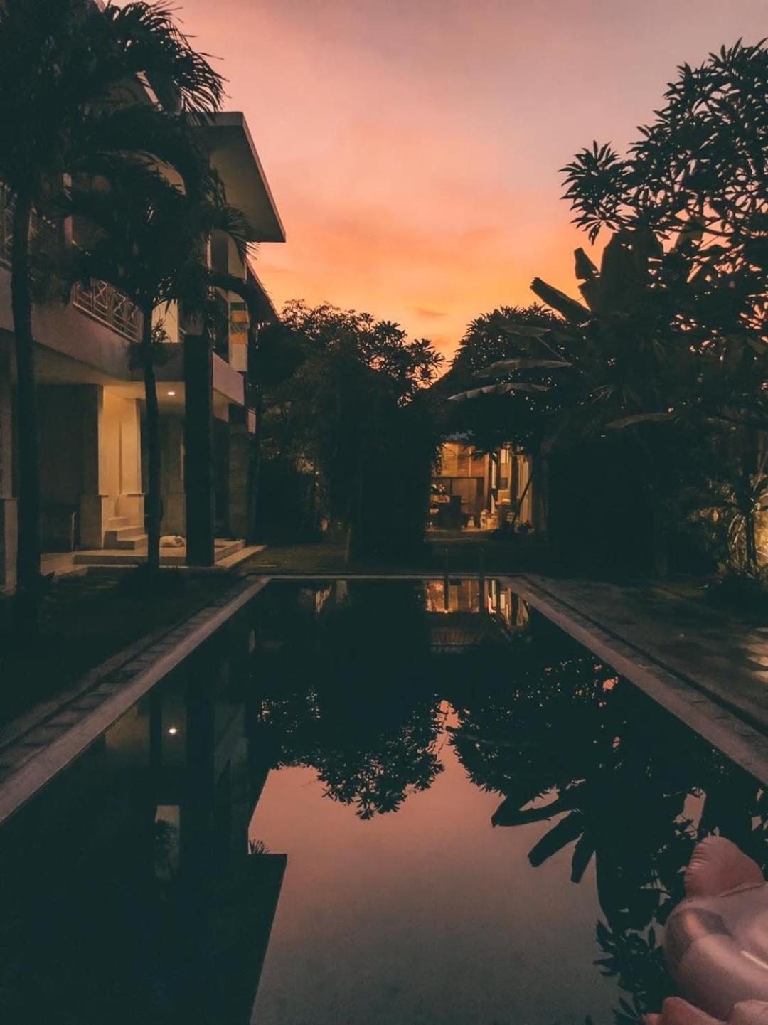 Asung Guesthouse Canggu Екстериор снимка