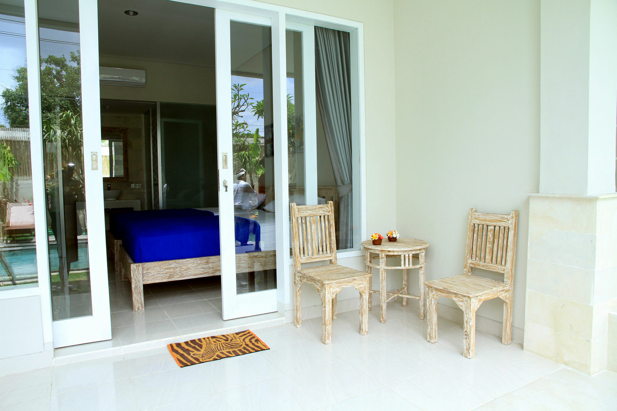 Asung Guesthouse Canggu Екстериор снимка