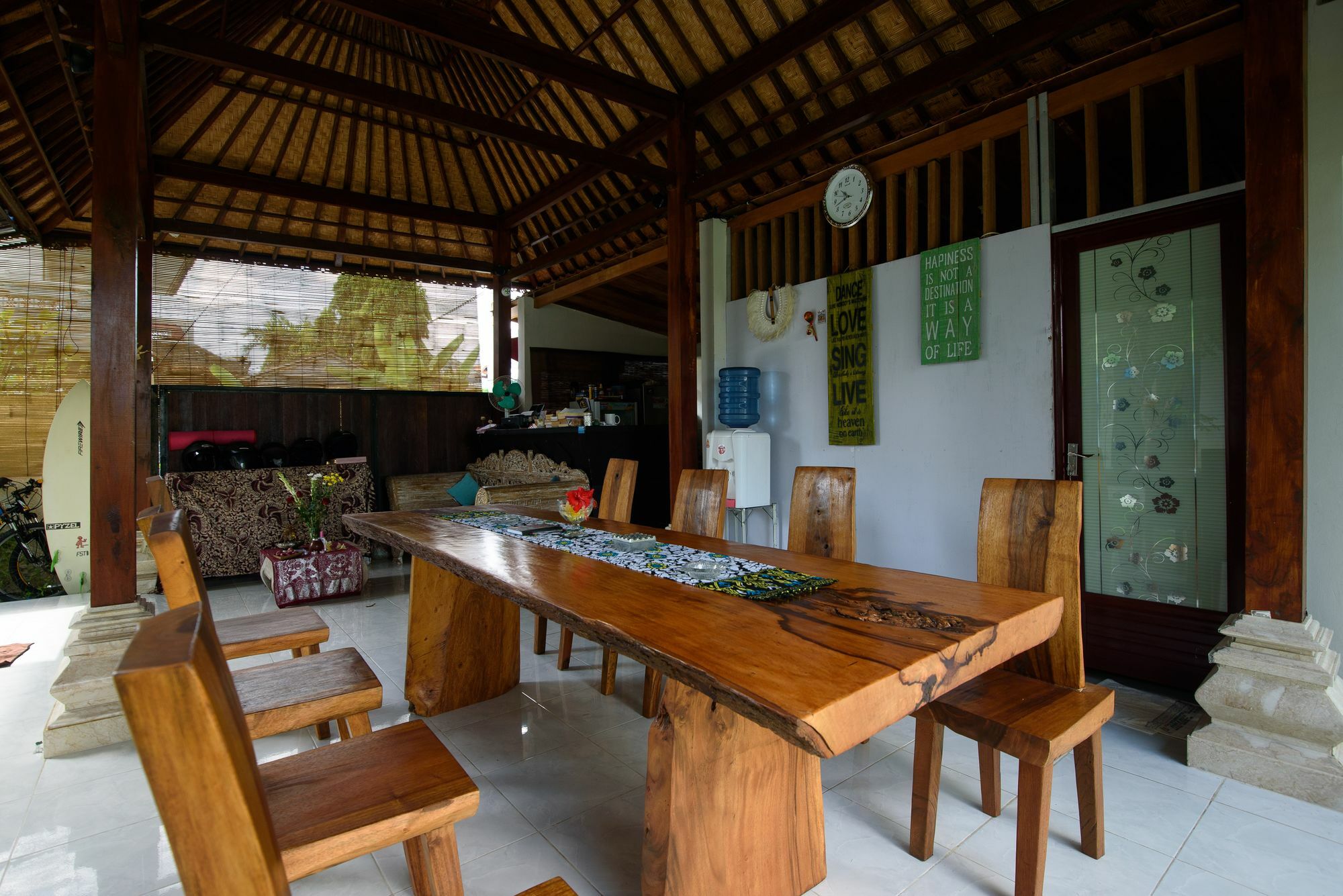 Asung Guesthouse Canggu Екстериор снимка