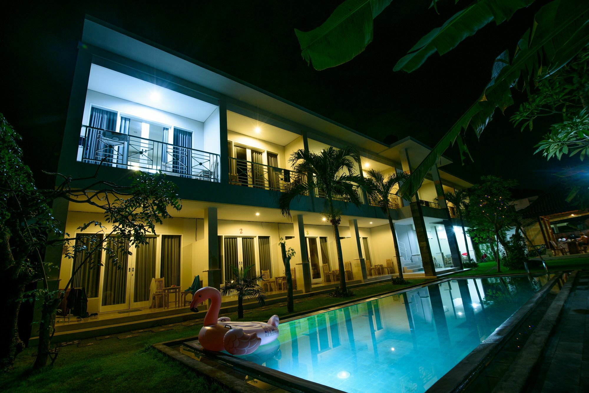 Asung Guesthouse Canggu Екстериор снимка